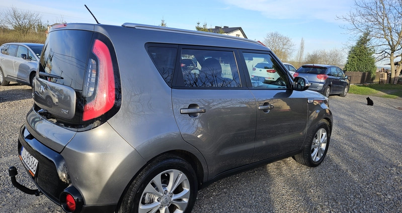 Kia Soul cena 39700 przebieg: 189000, rok produkcji 2014 z Wojkowice małe 92